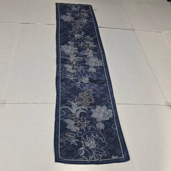 ugra Accessories - Vintage Ugra all silk Floral patterned Blue white maroon Gray Scarf lightweight